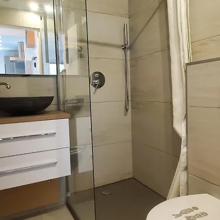 Charming Vacation Cocoon With Lovely Balcony Apartment Frejus